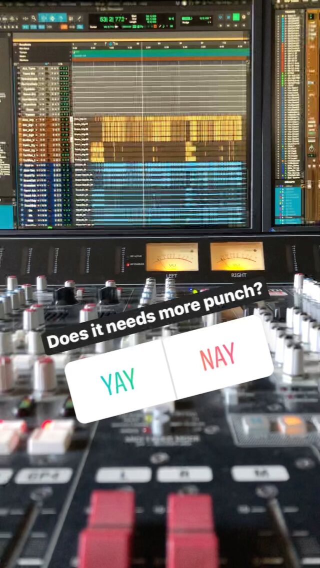 Mixing new @wanderingwithmusic song! 🔥🔥🔥
.
.
#recordingstudio #mixing #drums #musicproduction #mixingdrums